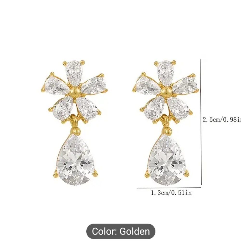 Elegant Flower & Water Drop Stud Earring - Picture 4 of 4